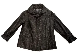 Cazadora señora negra