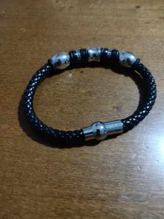Bracciale intrecciato