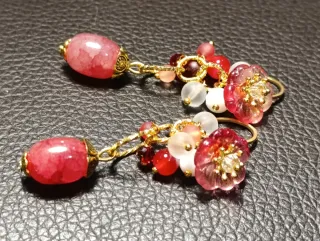 Orecchini Murano Giada Fiori Rossi