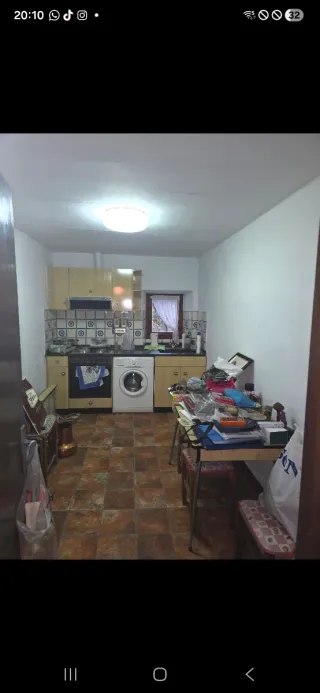 Se regala mueble de madera