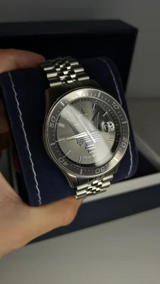 Reloj Maserati plateado