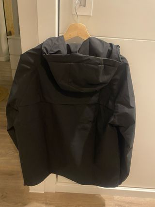 Chubasquero Patagonia Negro Talla L
