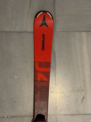Esquís Atomic J4 130cm