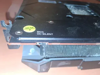 Tarjeta Gráfica Red Devil RX 5700 XT averiada