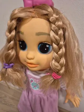 Muñeca PekeBaby Mía Imc Toys