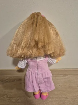 Muñeca PekeBaby Mía Imc Toys