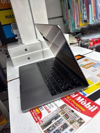 MacBook Pro 13 16GB 256GB 2019