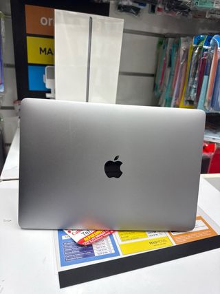 MacBook Pro 13 16GB 256GB 2019