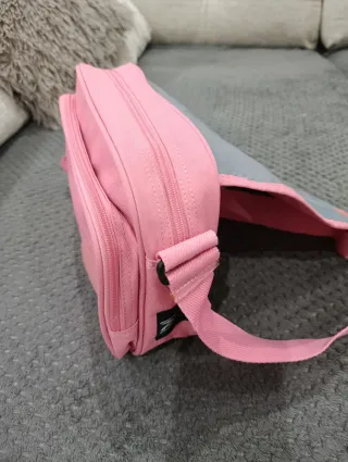 Bolso bandolera Reebok rosa