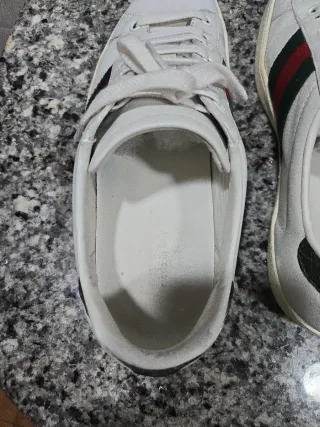 Zapatillas Gucci Blancas con Rayas Verdes