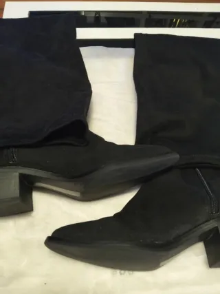 Botas mosquetero Stradivarius negras