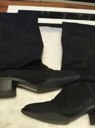 Botas mosquetero Stradivarius negras