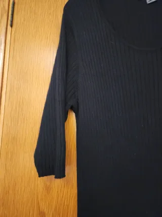 Vestido de punto fino negro