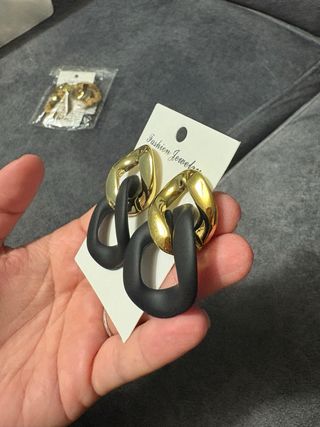 Pendientes Aro Negro y Dorado