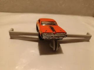 hot wheels cougar '68