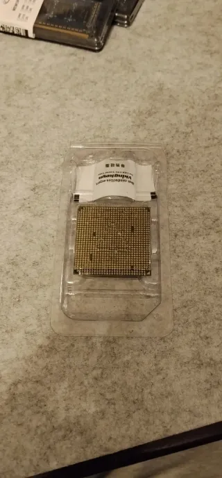 AMD Athlon II AD240EHOK23GM Procesador