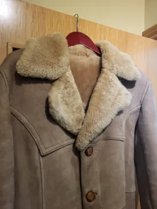 Chaquetón UNISEX Piel y Peluche interior Beige