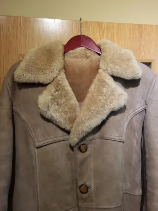 Chaquetón UNISEX Piel y Peluche interior Beige