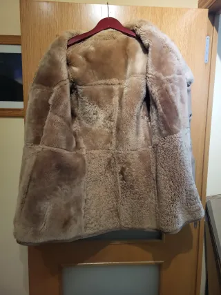 Chaquetón UNISEX Piel y Peluche interior Beige