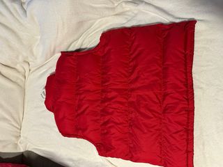 Chaleco marca Polo color Rojo