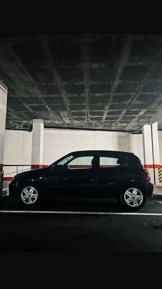 Renault Clio 2005