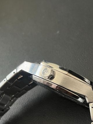 Reloj  AP Negro/Plateado PRECIO NEGOCIABLE