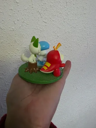 Figuras Pokémon Sprigatito, Fuecoco y Quaxly