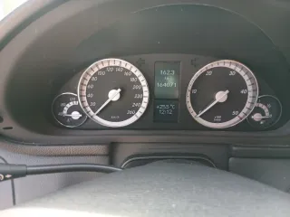 Mercedes-Benz Clase C 2005