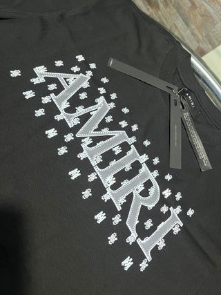 Camiseta estilo diseñador – negra - Tallas: S-L