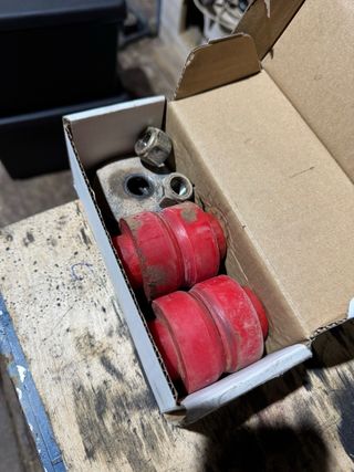 Silentblocks Jamonas Nissan Patrol GRY60