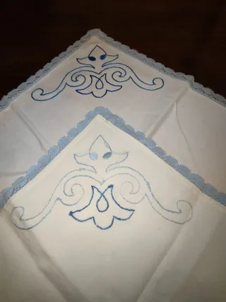 Tovaglietta in puro cotone con ricami