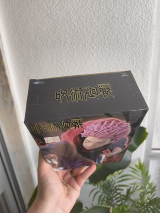 Taito Jujutsu Kaisen Yuji Itadori Figure