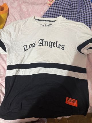 Camiseta Los Angeles Primark Blanca y Negra