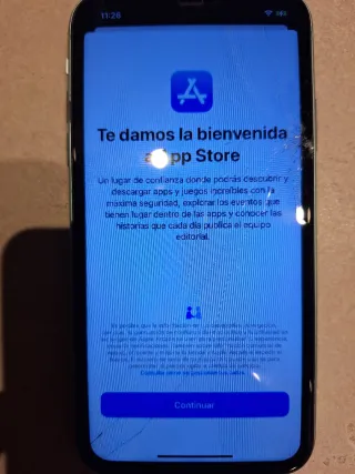 iPhone 11 Verde 64Gb. Schermo rotto.