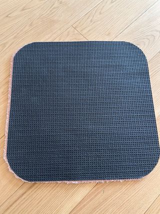 Tappetino bagno rosa in tessuto