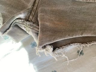 Pantalón vaquero corto caqui talla 34