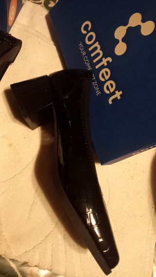 Zapatos planos Comfeet negros talla 38