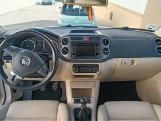 Tiguan sport  2.0  TDI 2010