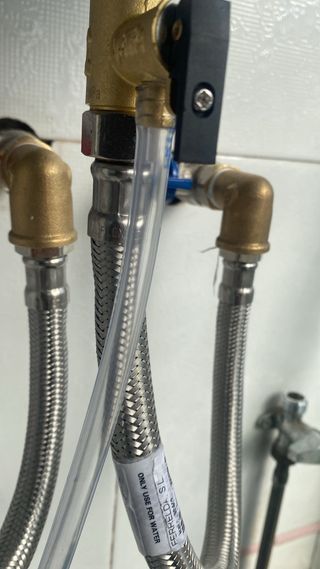 Fontanero titulado-Reparaciones y trabajos