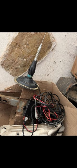 Emisora Radio Portátil 12V