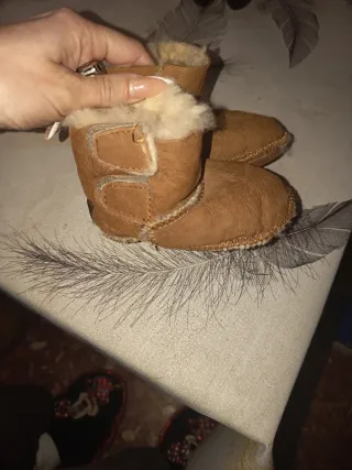 Botitas UGG para bebé