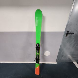 Esquís Elan 148 cm Alta Gama