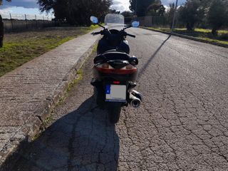 Suzuki Burgman 125cc Maxiscooter