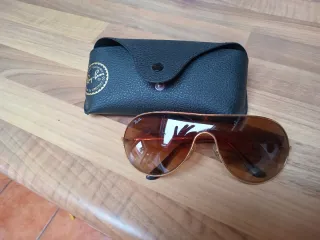 Gafas de sol Ray-Ban Marrones y Doradas