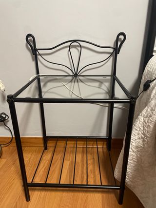 Cabecero y mesitas forja