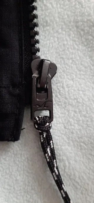 Chamarra Hollister Negra Talla L