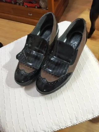 Zapatos de vestir charol y ante