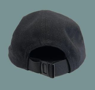 Gorra 5 paneles visera plana