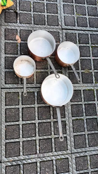 Set de 4 cacerolas de cobre antiguas