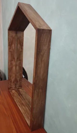Espejo madera tejado con estantería
